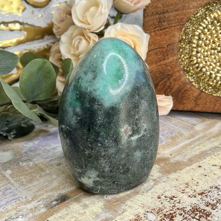 Emerald Free Form-The Gaia Healing Stone