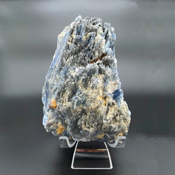 Kyanite 1