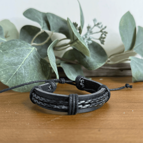 Leather Macrame Bracelet - Unisex